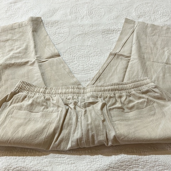 Shorts Long New. Size 40 tagged - Picture 8 of 10